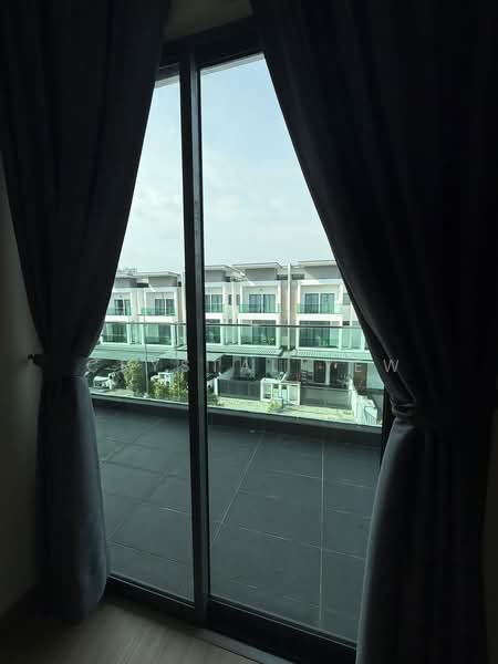 3-storey Terraced House for Rent in Bandar Nusaputra (Puchong) - Crystal Yew - View - PropertyGuru.com.my