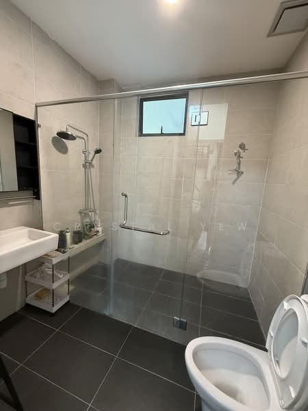 3-storey Terraced House for Rent in Bandar Nusaputra (Puchong) - Crystal Yew - Bathroom - PropertyGuru.com.my