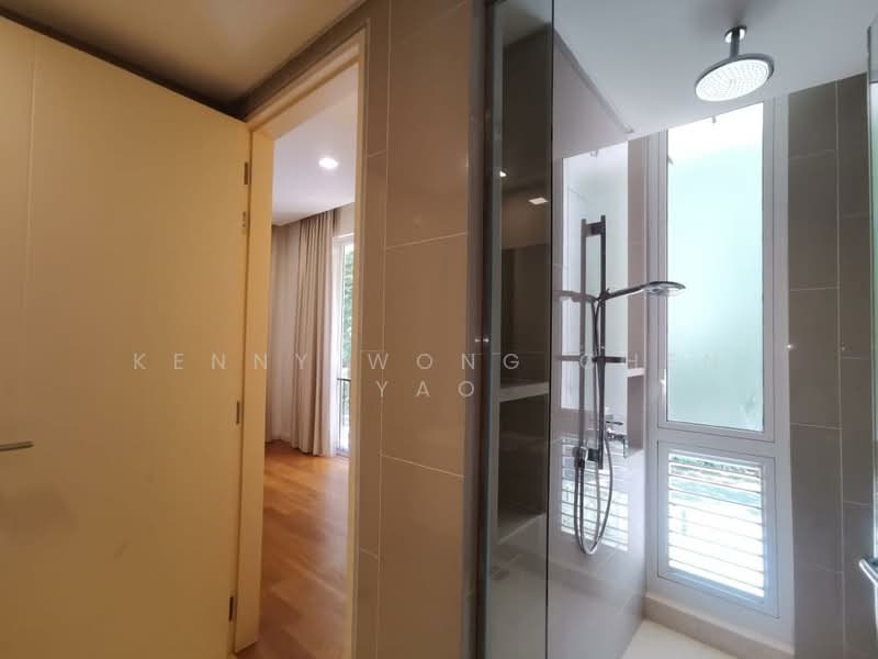 Rumah Berkembar untuk Dijual di Johor Bahru (Johor) - Kenny Wong Chen Yao - Bathroom - PropertyGuru.com.my