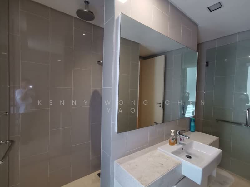 Rumah Berkembar untuk Dijual di Johor Bahru (Johor) - Kenny Wong Chen Yao - Bathroom - PropertyGuru.com.my