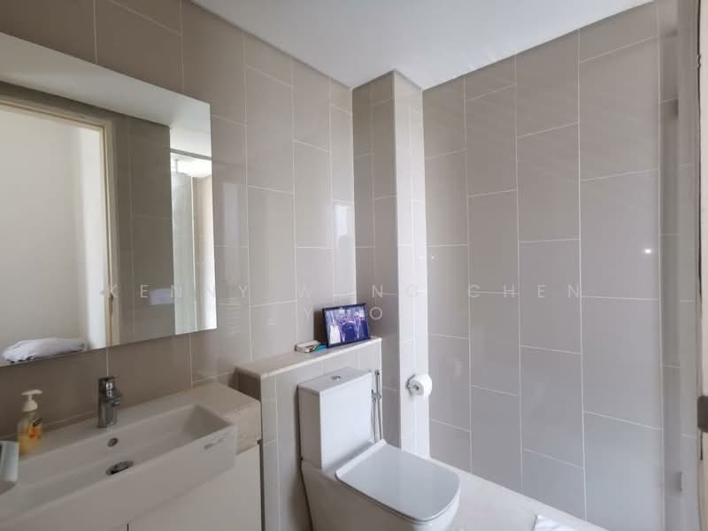 Rumah Berkembar untuk Dijual di Johor Bahru (Johor) - Kenny Wong Chen Yao - Bathroom - PropertyGuru.com.my