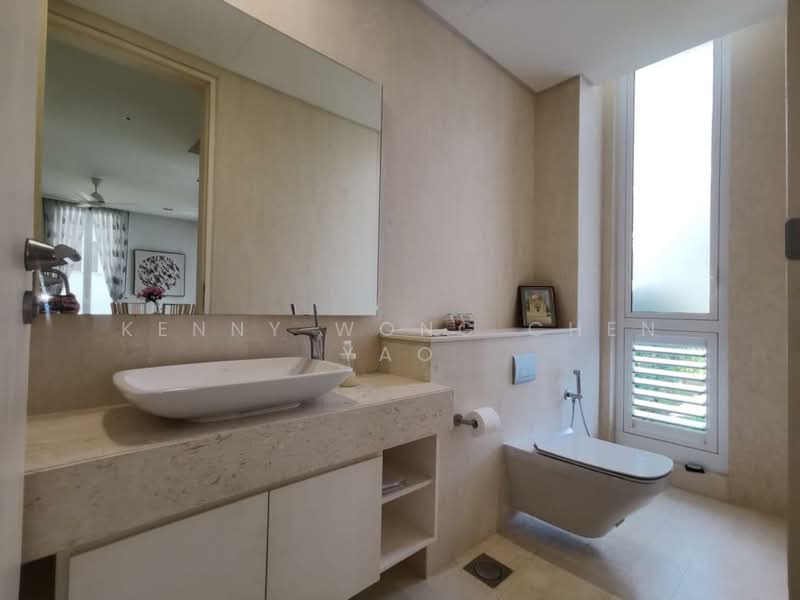 Rumah Berkembar untuk Dijual di Johor Bahru (Johor) - Kenny Wong Chen Yao - Bathroom - PropertyGuru.com.my