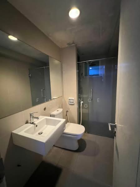 Service Residence for Rent at Tiara Mutiara / The Crown - FLORENCE CHENG - Bathroom - PropertyGuru.com.my