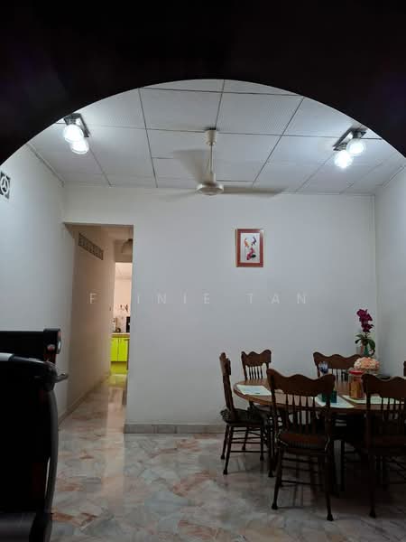 1-storey Terraced House for Sale in Seksyen 17 (Petaling Jaya) - Feinie Tan - PropertyGuru.com.my
