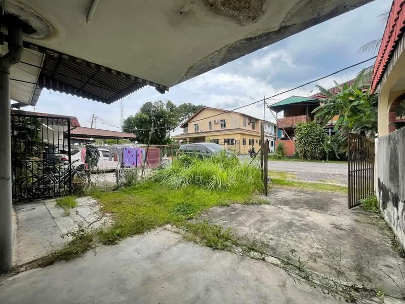 Rumah Teres 1 Tingkat untuk Dijual di Taman Maznah (Klang) - Mohamad Khaidir Shah Md Razak - Exterior - PropertyGuru.com.my