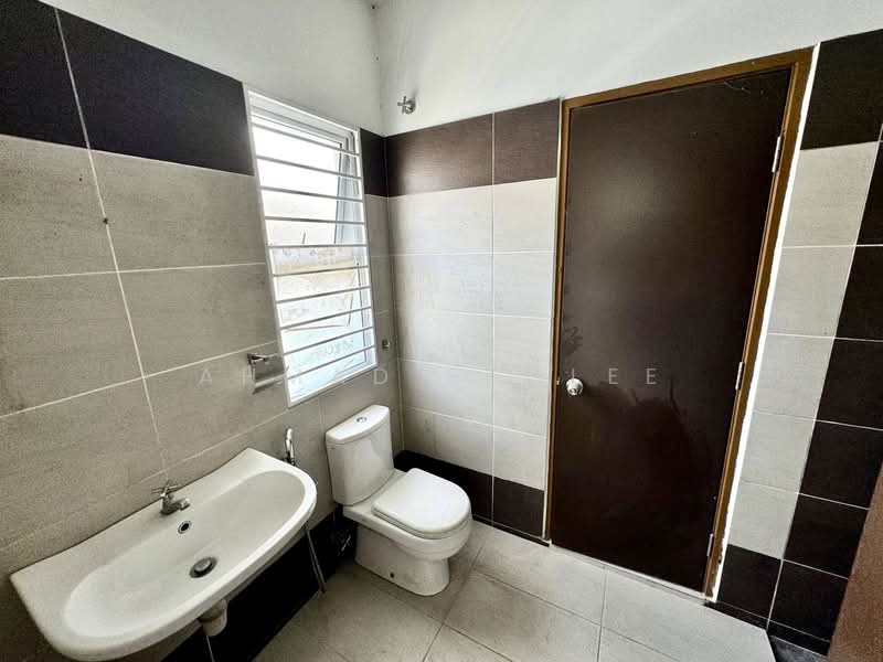 Rumah Teres 2 Tingkat untuk Dijual di Serene Heights (Semenyih) - Ahmad Fadlee - PropertyGuru.com.my