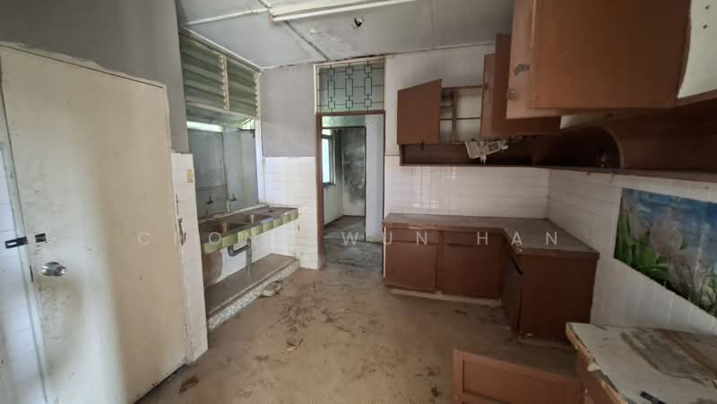 Rumah Banglo untuk Dijual di Tok Sira (Kuantan) - Chong Wun Han - Kitchen - PropertyGuru.com.my