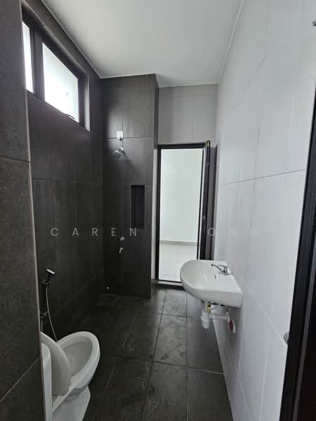 Rumah Teres 2 Tingkat untuk Dijual di Taman Eco Cascadia (Tebrau) - Caren Chong - PropertyGuru.com.my
