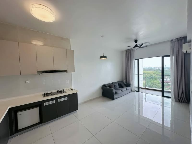 Condominium for Sale at Bay Point @ Country Garden Danga Bay - Jiin Chai Lee - Living Room - PropertyGuru.com.my