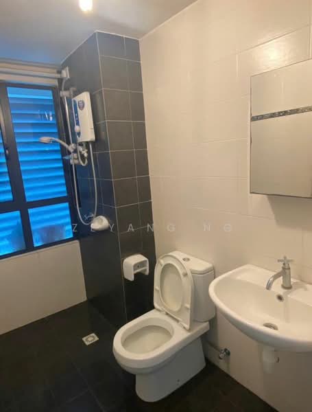 Service Residence for Rent at Subang Soho (One Soho) - Zeyang Ng - Bathroom - PropertyGuru.com.my