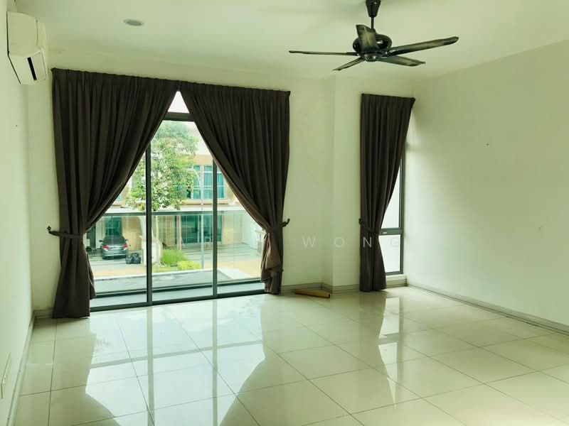 2-storey Terraced House for Rent in Cyberjaya (Selangor) - Jared Wong - Living Room - PropertyGuru.com.my