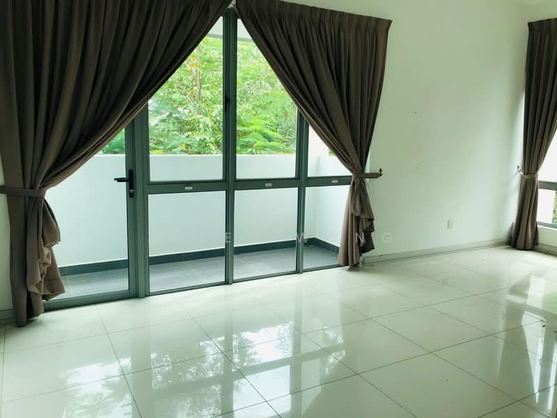 2-storey Terraced House for Rent in Cyberjaya (Selangor) - Jared Wong - Balcony - PropertyGuru.com.my