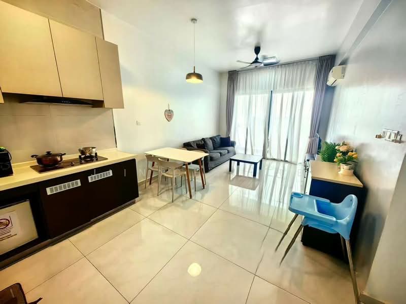 Condominium for Sale at Lovell @ Country Garden Danga Bay - Jiin Chai Lee - Kitchen - PropertyGuru.com.my