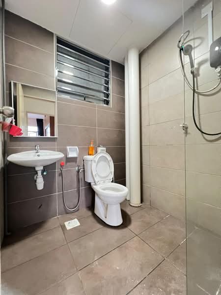 Service Residence for Rent at ARC @ Austin Hills - Kim . - Bathroom - PropertyGuru.com.my