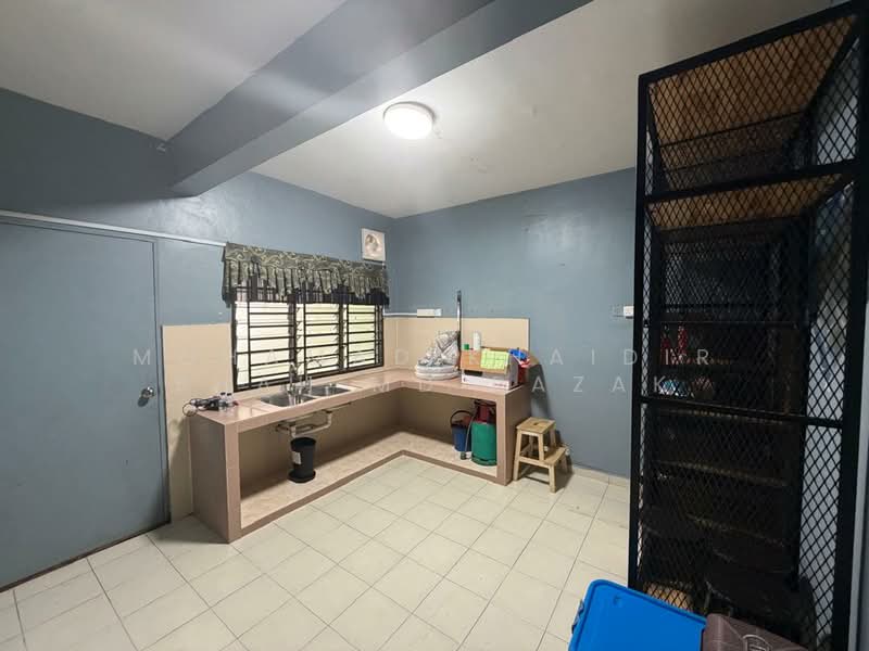 2-storey Terraced House for Sale in Taman Scientex Kulai (Sedenak) - Mohamad Khaidir Shah Md Razak - Kitchen - PropertyGuru.com.my