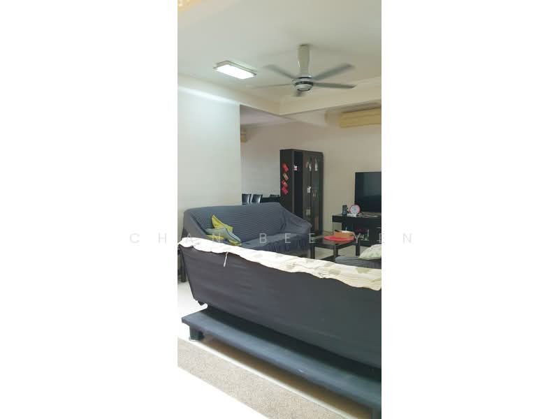 Rumah Teres 2 Tingkat untuk Dijual di Putra Heights (Subang Jaya) - Chan Bee Yen - Living Room - PropertyGuru.com.my