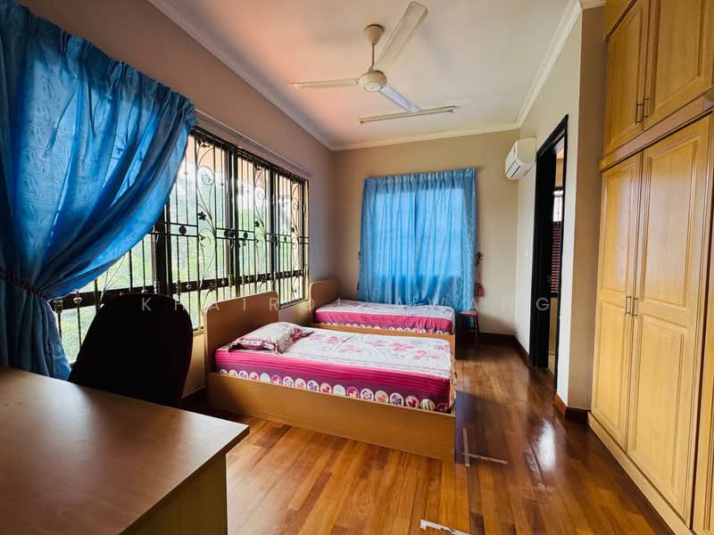 Rumah Teres 2 Tingkat untuk Dijual di Bukit Jelutong (Shah Alam) - Khairol Awang - Bedroom - PropertyGuru.com.my