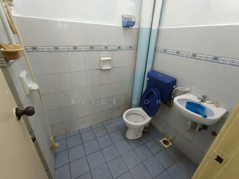 Apartment for Sale at Villa Bestari Apartment - Alice Goh - Bathroom - PropertyGuru.com.my