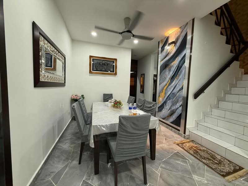 2-storey Terraced House for Sale in Bandar Kinrara Seksyen 5 (Bandar Kinrara) - Kho Chng Guan - Dining Room - PropertyGuru.com.my