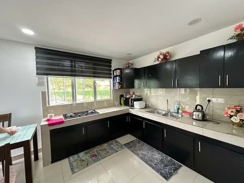 Bungalow for Sale in Petaling Jaya (Selangor) - Kelly Ang - Kitchen - PropertyGuru.com.my