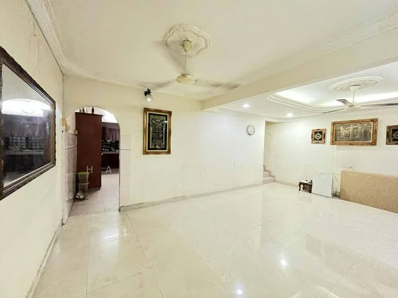 Rumah Teres 2 Tingkat untuk Dijual di Keramat (Kuala Lumpur) - Hazeman Omar - Living Room - PropertyGuru.com.my