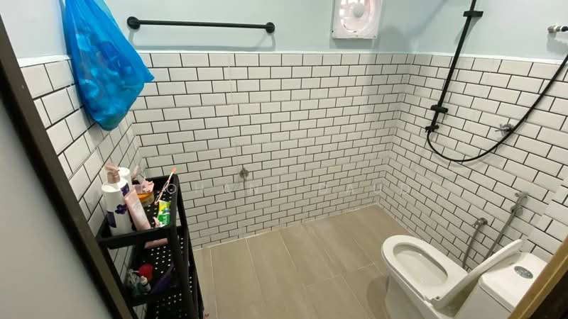 Rumah Teres 2 Tingkat untuk Dijual di Kajang Perdana (Kajang) - Rohani Daud - Bathroom - PropertyGuru.com.my