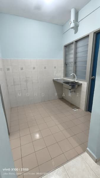 Flat for Sale at Panti - Mohd Faez - Kitchen - PropertyGuru.com.my