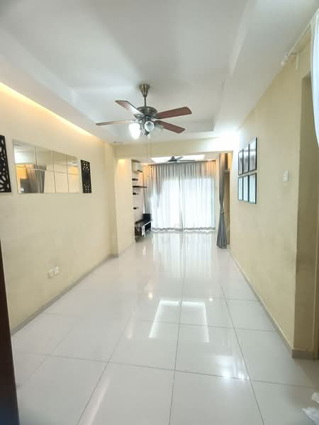 Kondominium untuk Disewa di Kepong Sentral Condominium - Nur Nabilah Binti Mahassan - Living Room - PropertyGuru.com.my