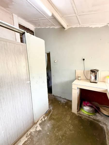 1-storey Terraced House for Sale in Taman Damai (Banting) - Khairul Zainal - Interior - PropertyGuru.com.my