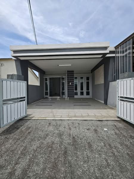 1-storey Terraced House for Sale in Taman Pasir Wang (Lahat) - Sam . - Exterior - PropertyGuru.com.my
