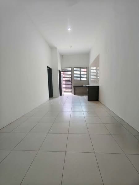 1-storey Terraced House for Sale in Taman Pasir Wang (Lahat) - Sam . - Interior - PropertyGuru.com.my