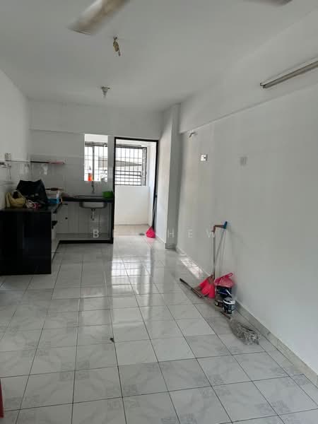 Rumah Flat untuk Dijual di Pusat Bayan - Ben Hew - Kitchen - PropertyGuru.com.my