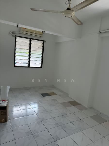 Rumah Flat untuk Dijual di Pusat Bayan - Ben Hew - Interior - PropertyGuru.com.my