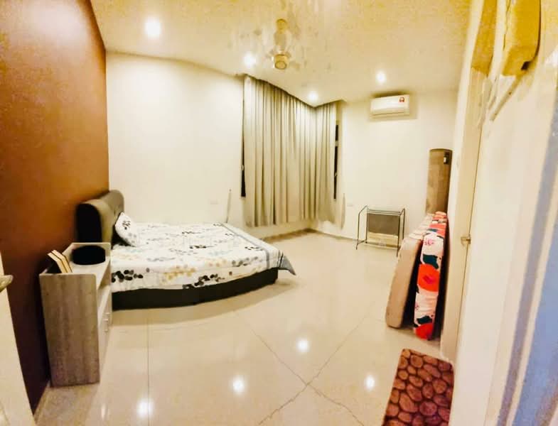 Rumah Banglo untuk Disewa di Bemban (Melaka) - Ashley Iqbal - Bedroom - PropertyGuru.com.my