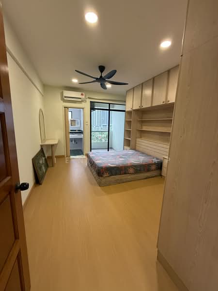 Condominium for Rent at Maxwell Towers - Tien Ee Yap - Bedroom - PropertyGuru.com.my
