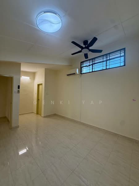 Rumah Teres 1.5 Tingkat untuk Disewa di Taman Setia Indah (Tebrau) - Genki Yap - Living Room - PropertyGuru.com.my