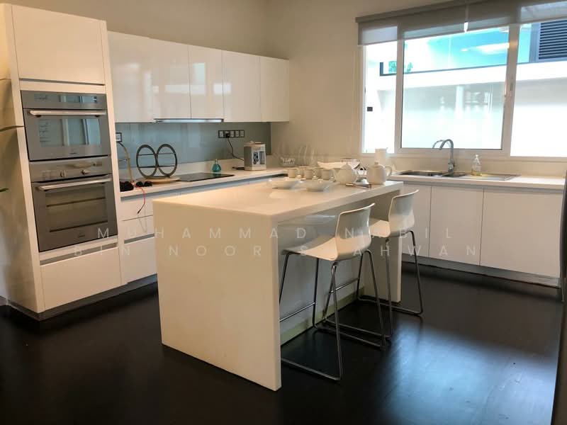 Twin Villa for Rent in Bukit Kiara (Kuala Lumpur) - Muhammad Nabil Bin Noor Shahwan - Kitchen - PropertyGuru.com.my