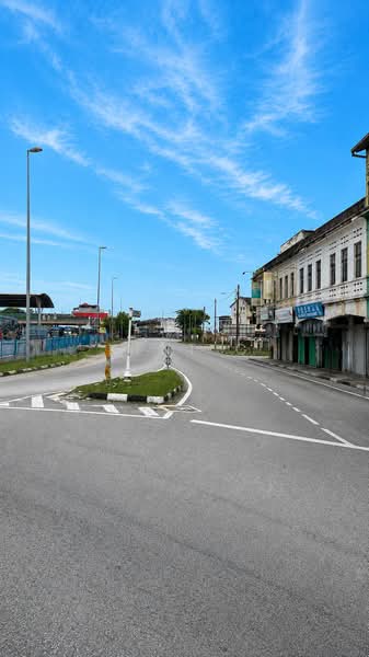 Shop for Sale in Kampung Kuchai (Ipoh) - Kent C - PropertyGuru.com.my