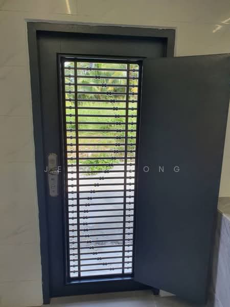 2-storey Terraced House for Rent in Bandar Botanic (Klang) - Jenny Wong - Entrance - PropertyGuru.com.my