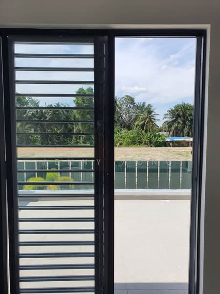 2-storey Terraced House for Rent in Bandar Botanic (Klang) - Jenny Wong - Balcony - PropertyGuru.com.my