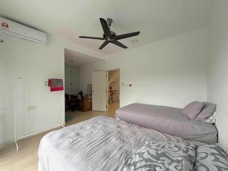 2.5-storey Terraced House for Sale in Sunway Alam Suria (Shah Alam) - Nadiah Abdullah - PropertyGuru.com.my