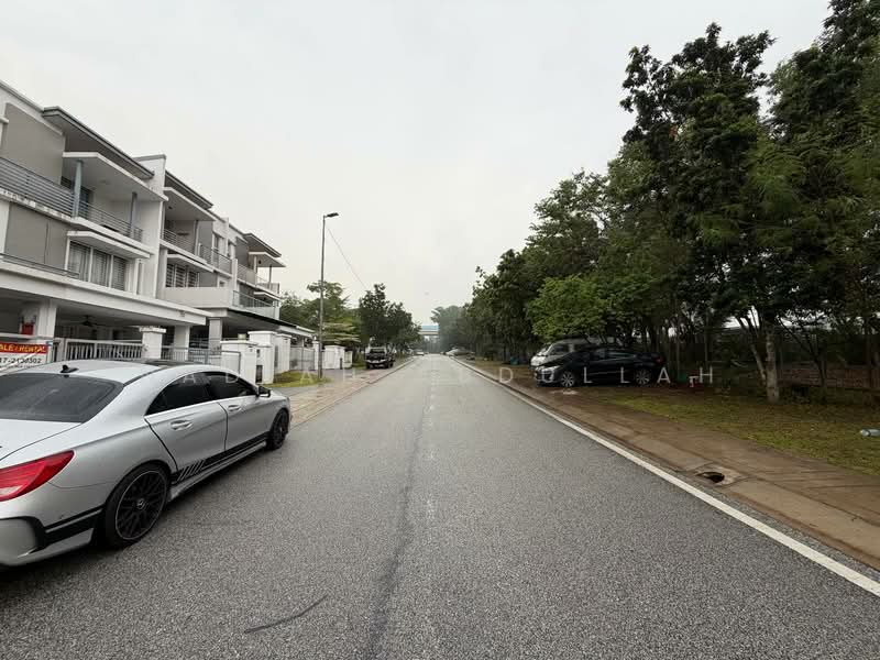 2.5-storey Terraced House for Sale in Sunway Alam Suria (Shah Alam) - Nadiah Abdullah - PropertyGuru.com.my