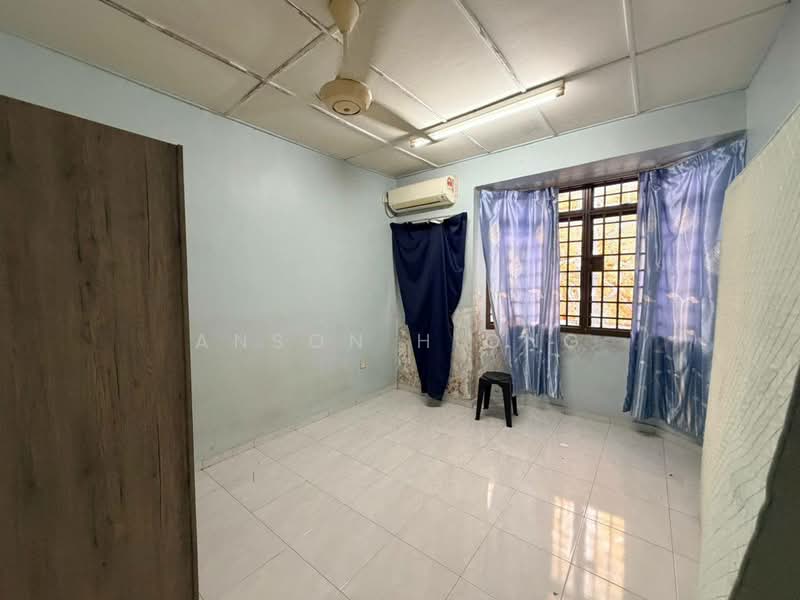 2-storey Terraced House for Rent in Taman Tan Sri Yaacob (Johor Bahru) - Anson Hiong - PropertyGuru.com.my