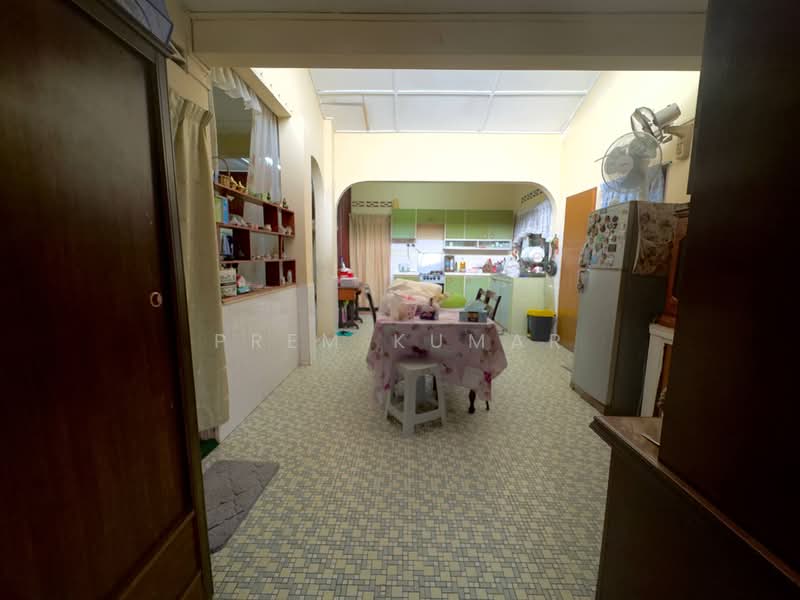 1-storey Terraced House for Sale in Seksyen 14 (Petaling Jaya) - Prem Kumar - Kitchen - PropertyGuru.com.my