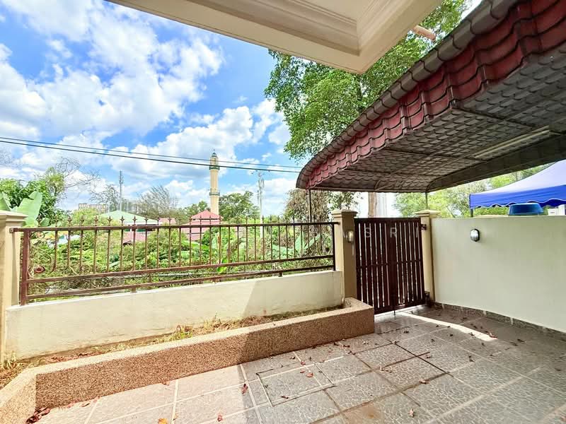 Terraced House for Sale in Kajang (Selangor) - Hassan Basri Suhaimi - Exterior - PropertyGuru.com.my