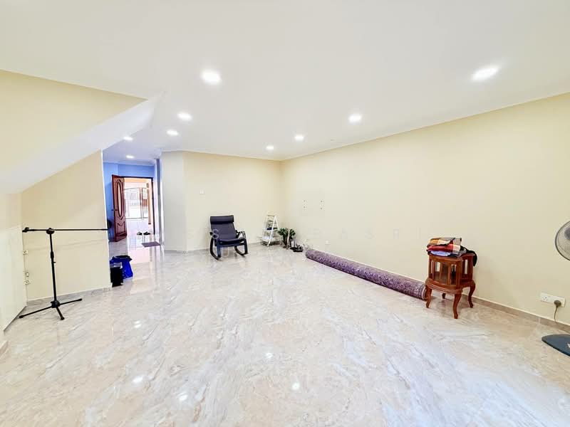 Terraced House for Sale in Kajang (Selangor) - Hassan Basri Suhaimi - Living Room - PropertyGuru.com.my