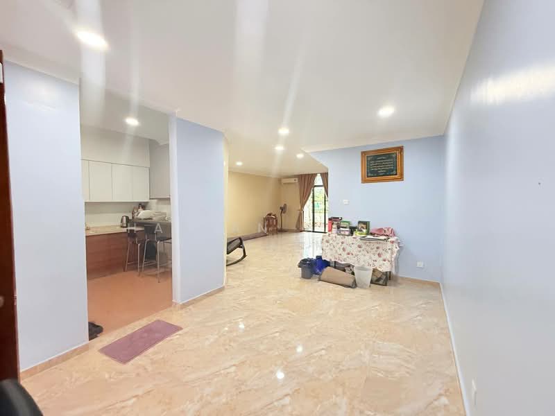Terraced House for Sale in Kajang (Selangor) - Hassan Basri Suhaimi - Living Room - PropertyGuru.com.my