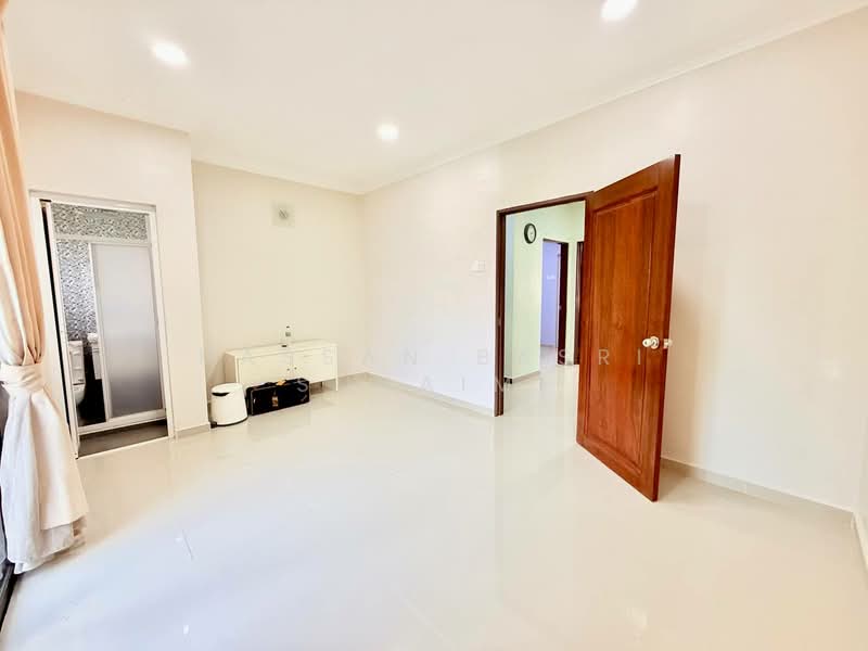 Terraced House for Sale in Kajang (Selangor) - Hassan Basri Suhaimi - Interior - PropertyGuru.com.my