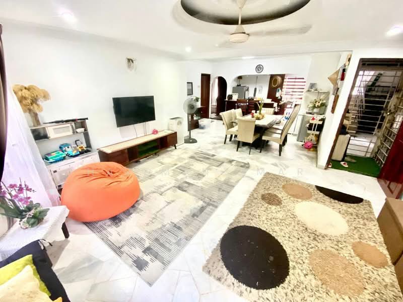 Apartment for Sale at Riverdale Park Apartments - Hazeman Omar - Living Room - PropertyGuru.com.my