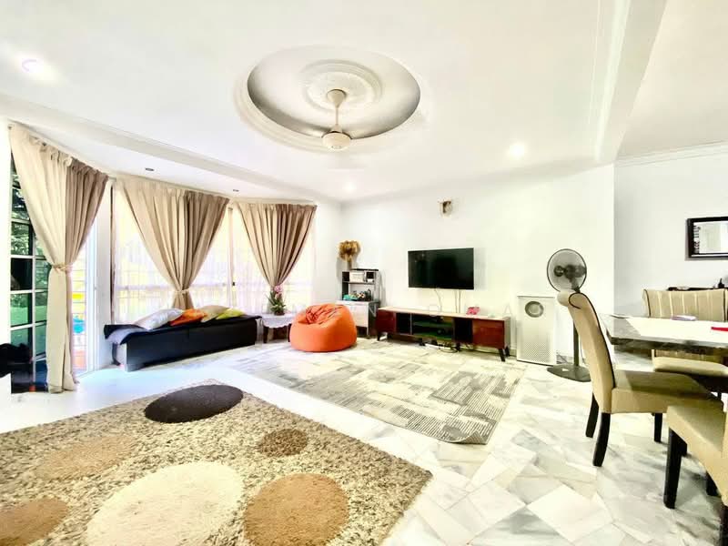 Apartment for Sale at Riverdale Park Apartments - Hazeman Omar - Living Room - PropertyGuru.com.my